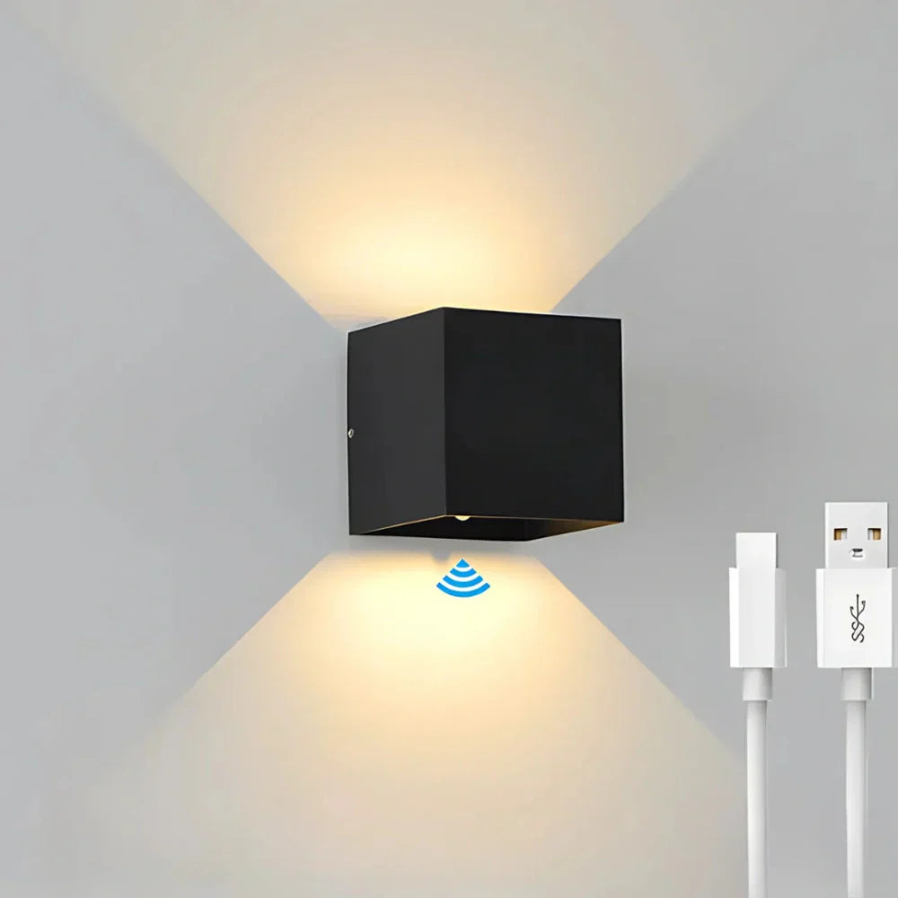 Lagoz Ease | Adjustable Wall Light