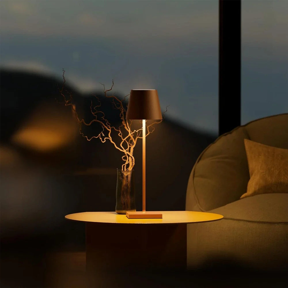 Lagoz | Dimmable Tall Table Lamp