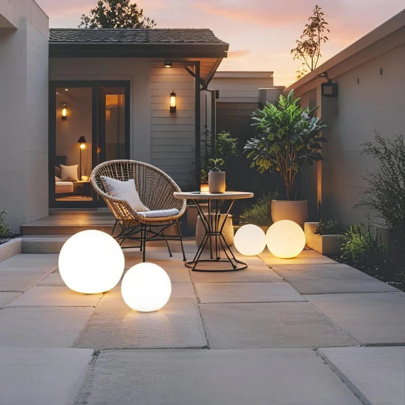 Lagoz | Spherical Garden Light