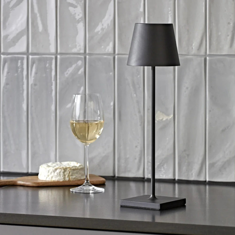 Lagoz | Dimmable Tall Table Lamp