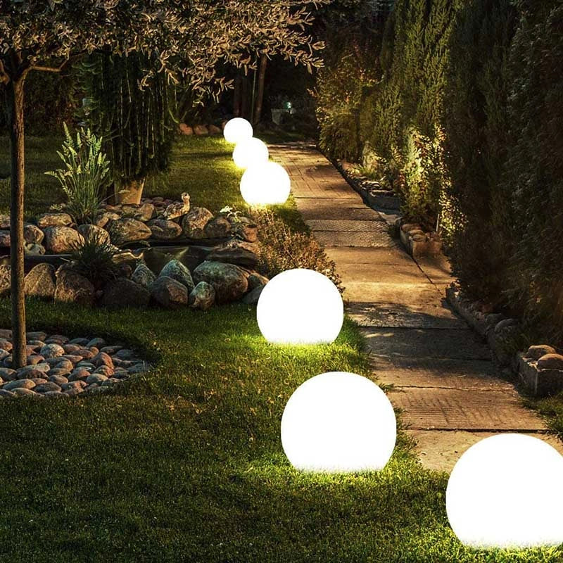 Lagoz | Spherical Garden Light