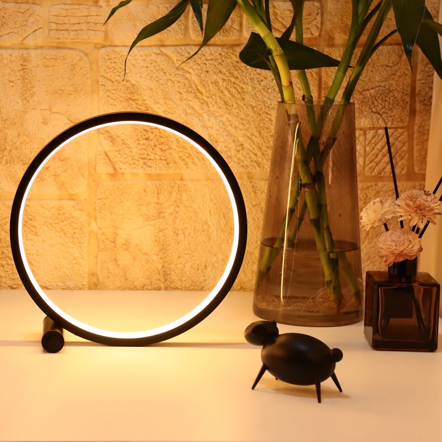 Lagoz Halo | Nightstand Lamp